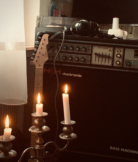 Moody Music Aesthetic, Music Room Aesthetic Dark, Dark Brown Asthetics, Amp Aesthetic, Room Aesthetic Dark, Guitar Dark, Neutrals Aesthetic, Moon Vibes, Percussion Music