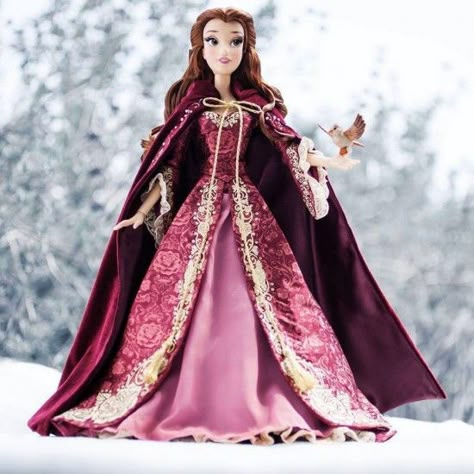 New Limited Edition Belle Doll from the Disney Store for 2016, available in select Disney Stores August 2nd and online August 3rd. Price: $119.95. Fera Disney, Disney Barbie Dolls, Barbie Disney, Disney Animators, Disney Doll, Belle Beauty And The Beast, Disney Princess Dolls, Disney Collector, Belle Beauty