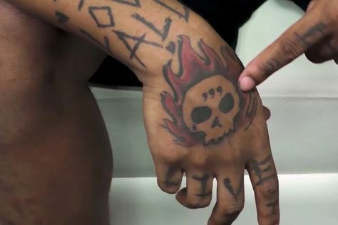 Angel Number Hand Tattoo, 999 Angel Number, Skull Hand Tattoo, Basic Tattoos, Hand And Finger Tattoos, Cute Hand Tattoos, Tiger Tattoo Design, Traditional Tattoo Sleeve, Tattoo Inspiration Men