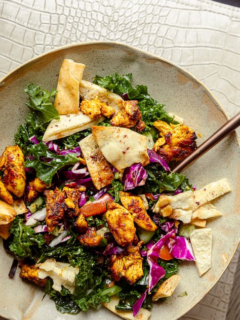 Swarma Chicken Shawarma Sides, Chicken Shawarma Sheet Pan Dinner, Chicken Schwarma Sheet Pan Dinner, Mediterranean Chicken Shawarma, Chicken Shawarma Salad, Shawarma Salad, Chicken Shawarma Recipe Critic, Kale Chicken Salad, Shawarma Seasoning