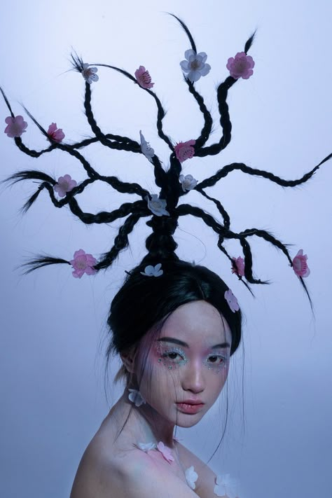 Behance の blossom Ap Drawing, Avant Garde Hair, Mannequin Art, Editorial Hair, Fantasy Hair, Hair Shows, Aesthetic People, Fields Photography, Hair Rings