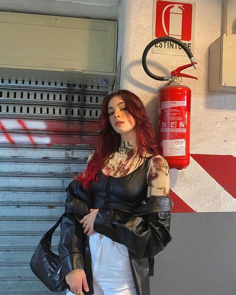 chiara on Instagram: “🆘” Fits With Red Hair, Red Hair Aesthetic Outfit, Red Hair Outfits Aesthetic, Dark Red Hair Outfits, Red Hair Fits, Red Hair Outfit Ideas, Red Hair Outfits, Red Hair Looks, Red Hair Inspo