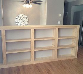 Book case for rail Diy Stair Railing, Raised Ranch, Alternative Housing, Hallway Walls, Knee Wall, Rental Space, Upstairs Loft, Shelving Ideas, Room Makeovers