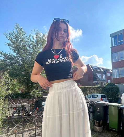 #fashion #babytee #midiskirt #maxiskirt #flowyskirt #nyc #nycstyle #streetstyle #streetwear #coquette #aesthetic #tumblr #outfitoftheday #summer #fall #inspo #inspiration Flowy Maxi Skirt Outfit Summer, White Skirt Outfit Ideas Summer, Flowy Maxi Skirt Outfit, White Maxi Skirt Outfit, Streetwear Coquette, White Skirt Outfits, Maxi Skirt Outfit, White Long Skirt, White Maxi Skirts