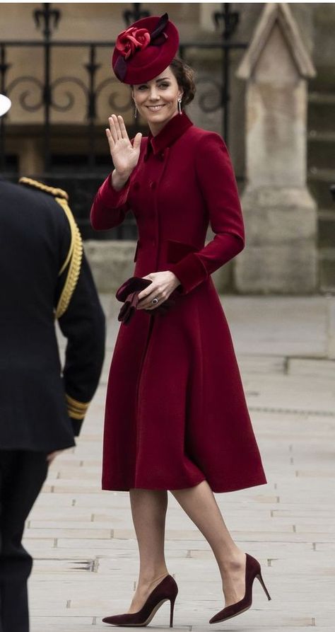 Royal Winter Outfits, Kate Middleton Style Outfits, Duchesse Kate, Princesse Kate Middleton, Looks Kate Middleton, Queen Kate, Princess Katherine, Kate Middleton Outfits, Middleton Style