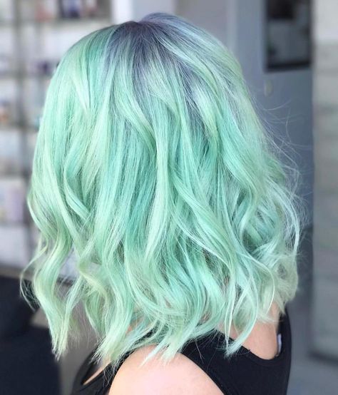 Mint Green Hair, Pulp Riot Hair Color, Mint Hair, Pulp Riot Hair, Green Wig, Pulp Riot, Nails Green, Bright Hair, Green Mint