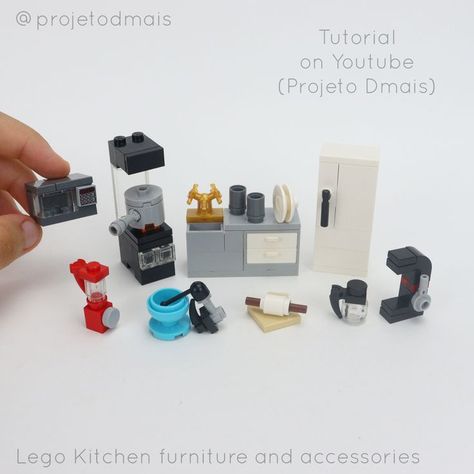 How to build lego kitchen furniture and accessories EASY / Video tutorial on youtube by Projeto Dmais (lego stove, lego sink, lego fridge, lego pan, lego blender, lego coffee machine, lego microwave, lego food mixer, lego cup and plate) Lego Fridge, Lego Cup, Lego Kitchen, Lego Diy Crafts, Accessories Tutorial, Lego Basic, Lego Food, Easy Lego Creations, Lego House Ideas