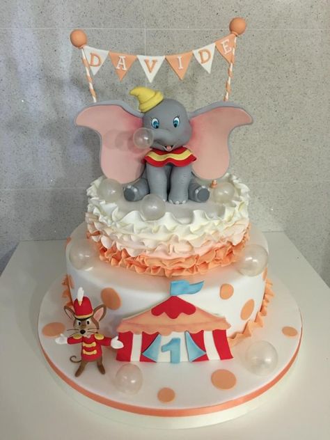 Dumbo  by ZuccheroViola Dumbo Baby Shower Theme, Dumbo Cake, Dumbo Birthday Party, Circus Cake, Elephant Cakes, Beautiful Cake Stands, Disney Baby Shower, Circus Birthday Party, Baby Boy 1st Birthday