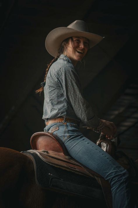 Barrel Racer by Frank Lengyel Barrel Racer, Grad Photos, Lightroom, For Everyone, Barrel, Media, Photographer, Photography, Quick Saves