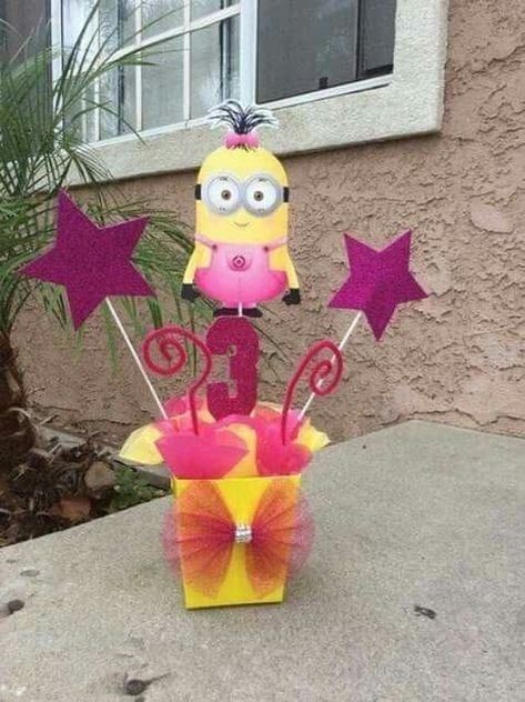 Pink Minion Party, Minions Decorations, Minion Girl Party, Girl Minion Birthday Party, Minion Party Decorations, Minion Girl, Pink Minion, Minion Decorations, Girl Minion