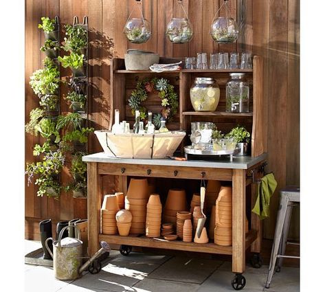 Potting Bench Bar, Metal Kitchen Island, Potting Bench Ideas, Outdoor Potting Bench, Outdoor Pottery, Patio Entertaining, Rustic Patio, Outdoor Kitchen Bars, Outdoor Patio Bar