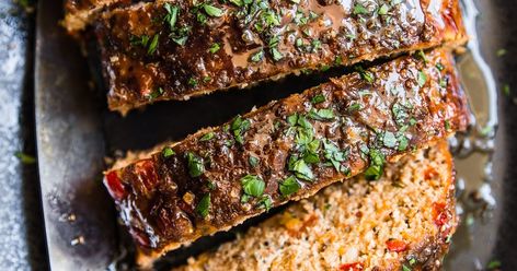 Turkey Quinoa Meatloaf | The Modern Proper Meatloaf Turkey, Turkey Quinoa Meatloaf, Meatloaf Easy, Quinoa Meatloaf, Best Quinoa Recipes, Turkey Quinoa, How To Cook Meatloaf, Homemade Meatloaf, Modern Proper