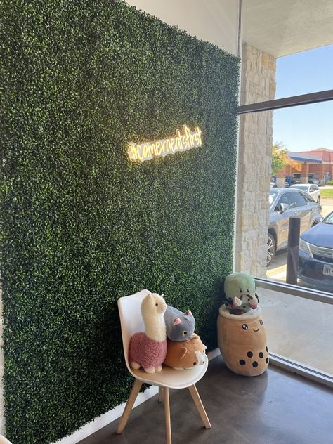 Bloxburg Boba Shop, Boba Store Interior, Small Boba Shop Design, Boba Shop Interior Design, Boba Shop Interior, Cute Boba Shop Interior, Boba Shop, Aesthetic Boba Shop Interior, Boba Tea Shop Aesthetic