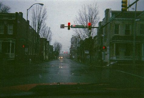 Empty Street, Midwest Emo, Full Disclosure, In The Rain, Aesthetic Photo, Rainy Days, Small Town, Dark Aesthetic, Small Towns