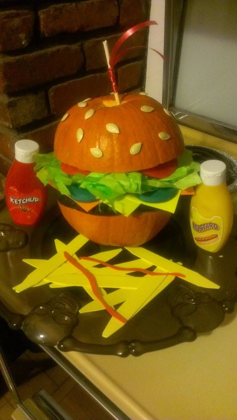 pumpkin decorating contest Award Winning Pumpkin Carving, Award Winning Pumpkin Decorating, Cheeseburger Pumpkin, Hamburger Pumpkin, Burger Pumpkin, Pumpkin Burger, Silly Pumpkin, Pumkin Decoration, Pumpkin Idea