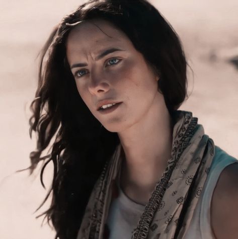 #Icon #MazeRunner Gumball Image, Elizabeth Stonem, Maze Runner Characters, Maze Runner The Scorch, Maze Runner Funny, Maze Runner Movie, Crying My Eyes Out, The Scorch, The Scorch Trials