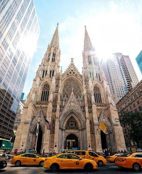 St Patricks Cathedral Nyc, New York Bucket List, St Patrick's Cathedral, New York Vacation, Nyc Aesthetic, New York Photos, Visit New York, New York City Travel, Nyc Trip