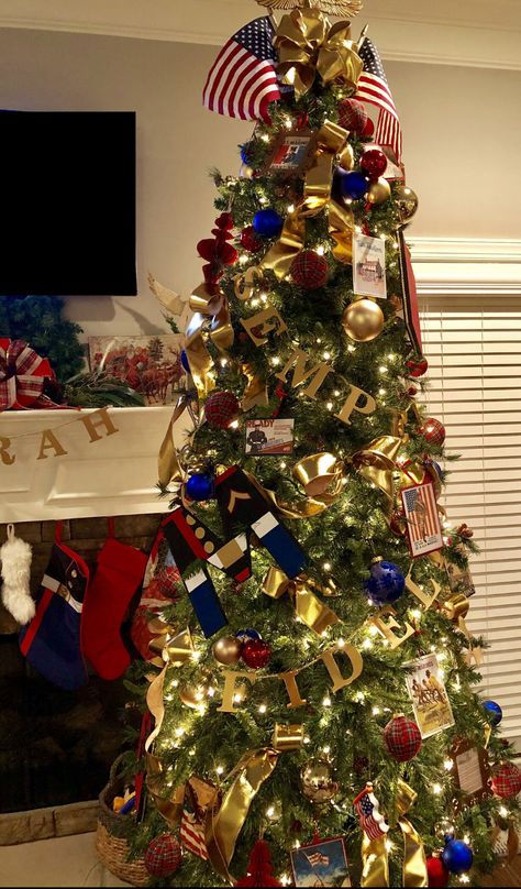 Marine Corps Christmas Tree, Usmc Christmas, Marine Corps Christmas, Marine Christmas, Military Christmas, Themed Christmas Tree, Christmas Tree Decorating Themes, Patriotic Christmas, Tree Themes