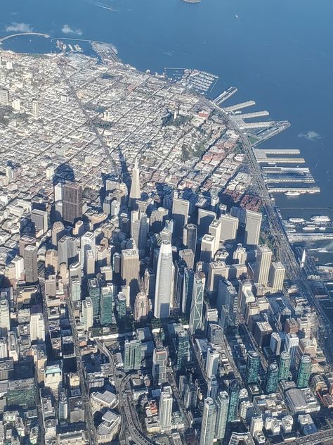 “Looking down into San Francisco from my flight this morning.” - Via Collin Quesenberry, 1-19-2023 City Skylines, San Fran, San Francisco Bay, San Francisco Bay Area, City Skyline, Study Abroad, Metropolis, Bay Area, Fashion Classy