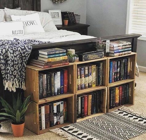 Bed Bookshelves, Crate Bookshelves, Upcycled Bookshelf, Bookworm Bedroom, Diy Bookshelves, Crate Bookshelf, Diy Home Furniture, Room Makeover Inspiration, Cozy Room