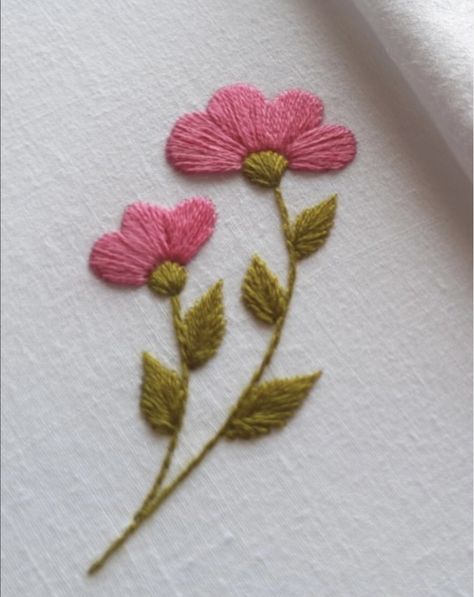 Embroidery Watch, Embroidered Landscapes, Diy Embroidery Flowers, Basic Hand Embroidery Stitches, Abstract Embroidery, Diy Embroidery Designs, Hand Embroidery Patterns Flowers, Embroidery Works, Hand Embroidery Projects