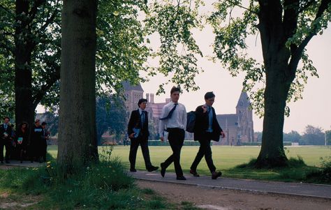 New England Boarding School Aesthetic, Rich Boarding School Aesthetic, Rich Private School Aesthetic, A Separate Peace, Boarding School Aesthetic, Dead Poets Society, School Memories, Catholic School, Marauders Era