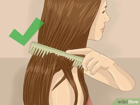 How to Avoid Tangled Hair (with Pictures) - wikiHow Sleeping With Wet Hair, Tangle Free Hair, Boar Bristle Brush, Tangled Hair, Detangler Spray, Step By Step Hairstyles, Wide Tooth Comb, Long A, Split Ends