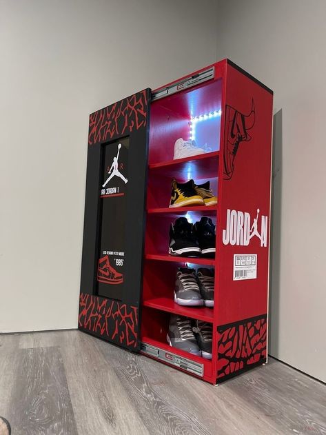 Sneaker Locker, Jordan Shoe Box Storage, Sneakerhead Room, Shoe Box Storage, Jordan Shoe, Shoe Room, Future Apartment Decor, Pinterest Room Decor, Cute Bedroom Decor