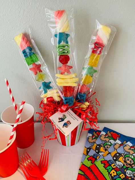 Super Mario Candy Kabobs, Candy Kabobs Diy Ideas, Easy Favors, Turtles Candy, Customer Service Week, Bbq Party Invitations, Candy Kabobs, Gift Wrap Ribbon, Marshmallow Treats