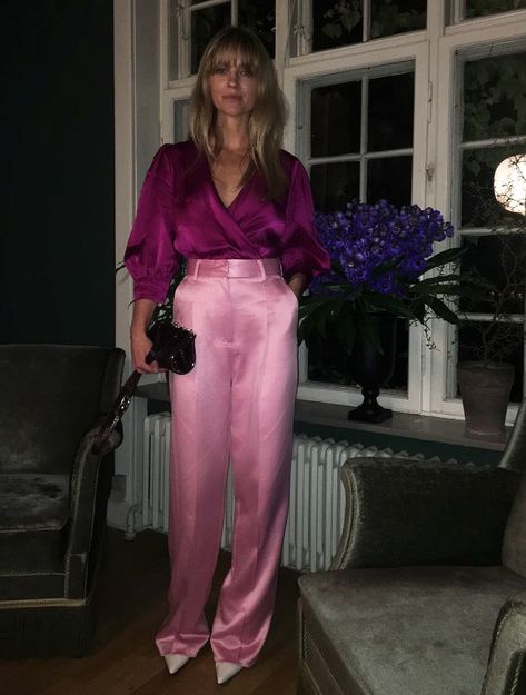 Winter Wedding Outfits: Try wide leg trousers and a satin top for a cool alternative Dressy Tops For Wedding, Evening Wedding Outfit, Wedding Guest Pants, Winter Wedding Outfit, Casual Wedding Outfit, Wedding Guest Outfit Winter, Winter Wedding Outfits, Wedding Outfits For Women, Winter Wedding Guest