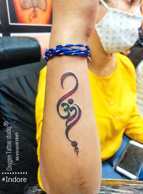 Om tattoo design Om Symbol Tattoo Design, Om Tatoos Design, Om Tattoo Design Men, Om Sign Tattoo, Back Of Neck Tattoo Men, Best Star Tattoos, Om Symbol Tattoo, Kali Tattoo, Love Heart Tattoo