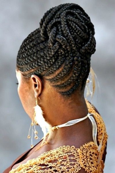 Natural African Hair Braiding Style French Braid Styles, Natural Hair Woman, Blonde Hair Tan Skin, Hair Tan Skin, Natural Hair Salons, Tan Skin Blonde Hair, Twisted Hair, African American Braids, Natural Braids