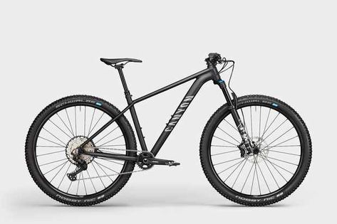 Young Hero versions and two aluminium framesets with sizes ranging from 2XS to XL Canyon Mtb, Canyon Bike, Best Mountain Bikes, Bike News, Commuter Bike, The Grand Canyon, Mtb Bike, Mountain Bikes, Objects Design