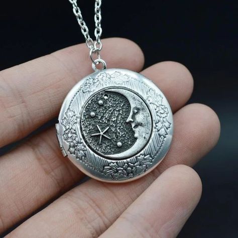 Photo Locket Necklace, Memory Locket, Locket Pendant Necklace, Photo Locket, Moon Jewelry, Moon And Stars, Moon Stars, Elegant Necklaces, Dream Jewelry