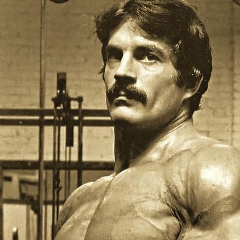 Mike Mentzer on Instagram Ray Mentzer, Mike Mentzer, Vintage Gym, Bodybuilding Pictures, Mustache Men, Dragon Ball Super Artwork, November 8, Body Builder, Anatomy Reference