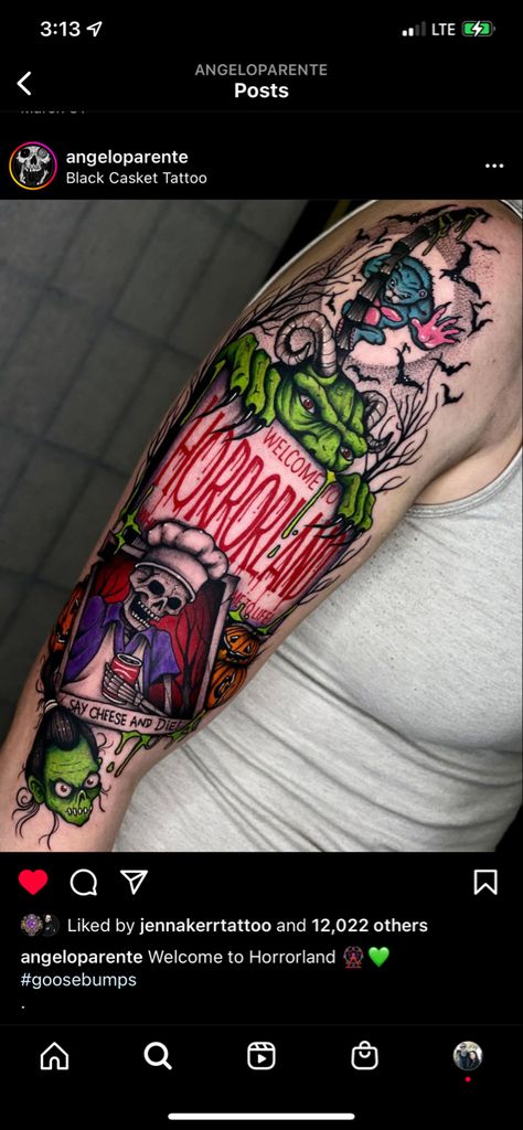 Casket Tattoo, Black Casket, Scary Tattoo Ideas, Horror Tattoo Ideas, Beetlejuice Tattoo, Halloween Tattoos Sleeve, Monster Tattoo, Horoscope Tattoos, Dinosaur Tattoos