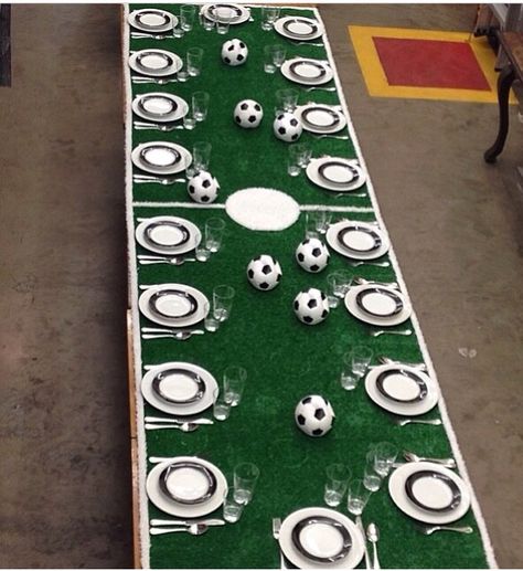 Twin Birthday Themes, Soccer Theme Parties, Sports Turf, Bar Mitzvah Party, Soccer Theme, Soccer Table, Soccer Party, Twin Birthday, Football Party