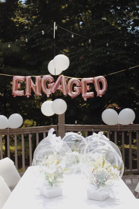 Pink And White Engagement Party, White Engagement Party Decor, Engagement Pool Party Ideas, Aesthetic Engagement Party, Small Engagement Party Ideas At Home, Engament Party Decorations, Engagement Party Ideas Backyard, Engagement Party Decorations Indoor, Engagement Party At Home Decoration