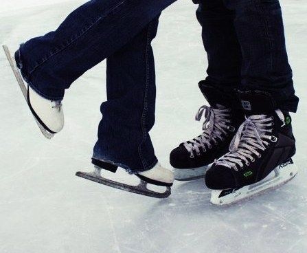 'Figure skater + hockey player = <3'....had to pin this! lol Skater Couple Aesthetic, Skater Couple, Hockey Goals, Frozen Pond, Winter Things, Skater Boys, Ice Show, Ice Skater, Ice Hockey Players