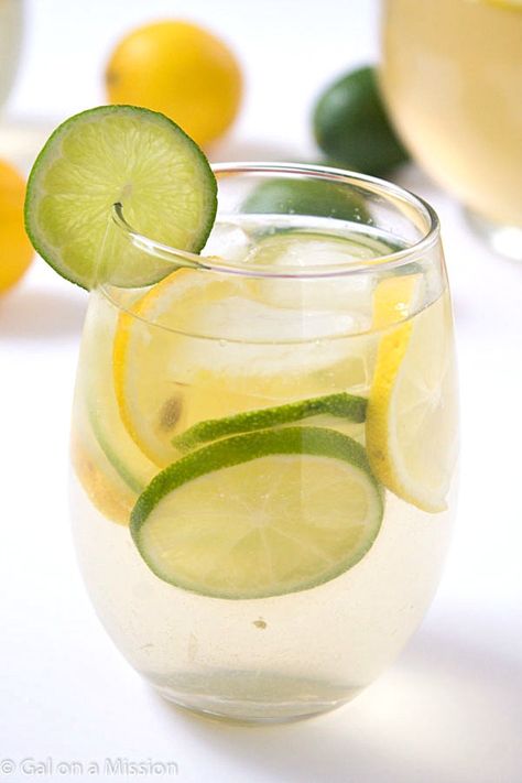 Lemon-Lime Sangria White Wine: A refreshing and unique spin on sangria! Not too sweet and absolutely delicious! If you are a fan of lemon-lime water, then this is for you! Sangria White Wine, Lemon Drink Recipes, Lemon Lime Water, Sangria White, Apple Sangria, Sangria Wine, Lime Water, White Sangria, Lemon Drink