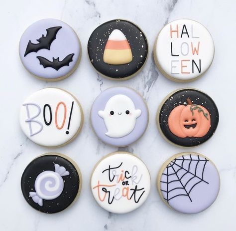 Fall Decorated Cookies, Halloween Sugar Cookies Decorated, Halloween Cookies Decorated, Royal Iced Cookies, Halloween Sugar Cookies, Sugar Cookie Royal Icing, Iced Sugar Cookies, Halloween Baking, Sugar Cookie Designs