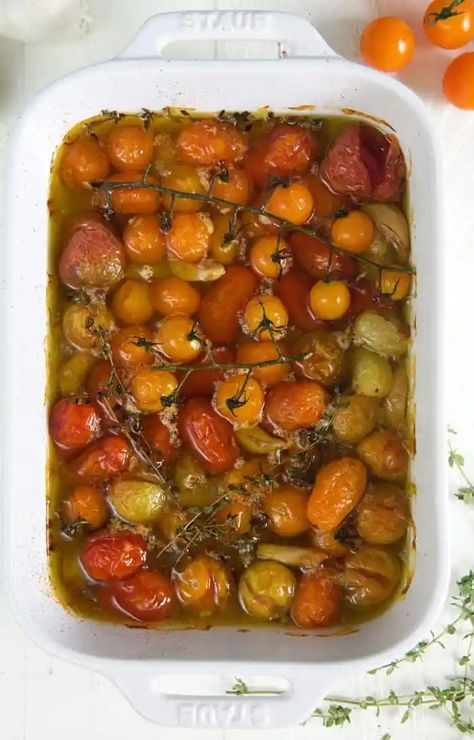 Tomato Confit - The Suburban Soapbox Easy Tomato Recipes, Tomatoes In Olive Oil, Tomato Confit, Confit Recipes, Italian Snacks, Preserving Tomatoes, Flavored Olive Oil, Chicken Liver Pate, Canned Vegetables