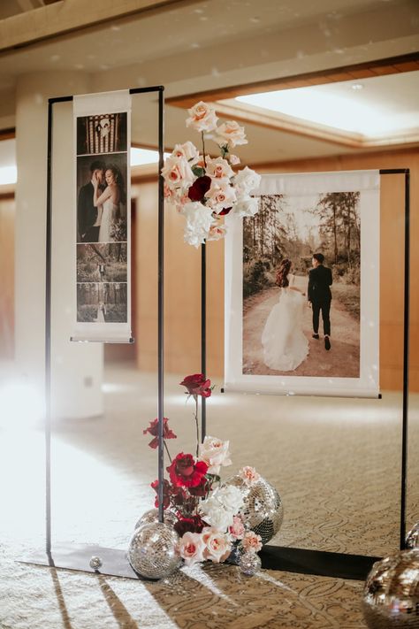 Wedding Decorations Photos Display, Wedding Wall Photos, Photo Gallery Wedding Entrance, Wedding Photo Decorations, Wedding Fair Booth, Wedding Gallery Decoration, Photo Gallery Wedding Decoration, Gallery Wedding Decor, Wedding Photo Gallery Wall