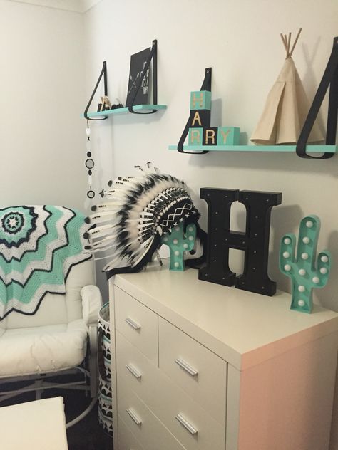 Indian Themed Nursery More Native American Bedroom, Native American Nursery, Indian Nursery, Arrow Nursery, Native American Decor, Baby Room Themes, Themed Bedroom, Nursery Inspo, Themed Nursery