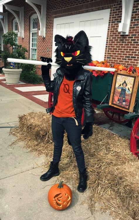 BITCH IM CRYIN THATS MY GIRLLL Halloween Fursuit, Cottagecore Fursuit, Black Fursuit, Partial Fursuit Outfits, Halloween Fursona, Black Cat Fursuit, More Fur Less Fursuits, Crazy Cool Fursuits, Plantigrade Fursuit