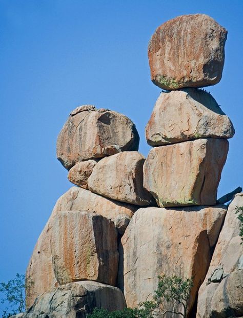 Rock Formations Natural, Pile Of Jewels, Rocks Reference, Rock Reference, Balance In Nature, Rock Structure, Pile Of Rocks, Balancing Rocks, Mountain Rocks