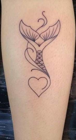 Mermaid Tail Tattoo Simple, Simple Mermaid Tattoo, Magical Tattoo Ideas, Mermaid Tattoo Ideas, Mermaid Tail Tattoo, Tail Tattoo, Beach Tattoos, Sea Ideas, Friends Tattoo