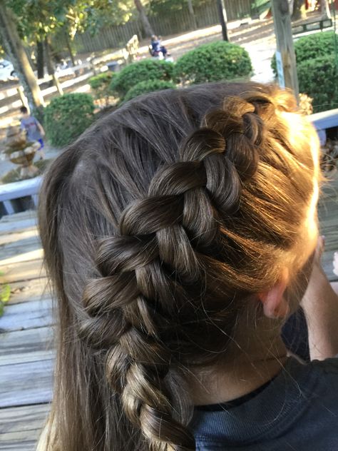 Fluffy dutch braid. Fluffy Dutch Braids, Fluffy Braids, School Braids, Side Bangs, Dutch Braid, 4c Hairstyles, Small Bows, Everyday Hairstyles, Washing Hair