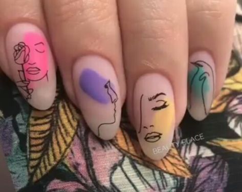 Line Face Nails, Line Drawing Nail Art, Figure Nails Art Designs, Face On Nails, Abstract Face Nail Art, Mismatch Nails, Hand Drawn Nail Art, Nail Korean, Nails Biab