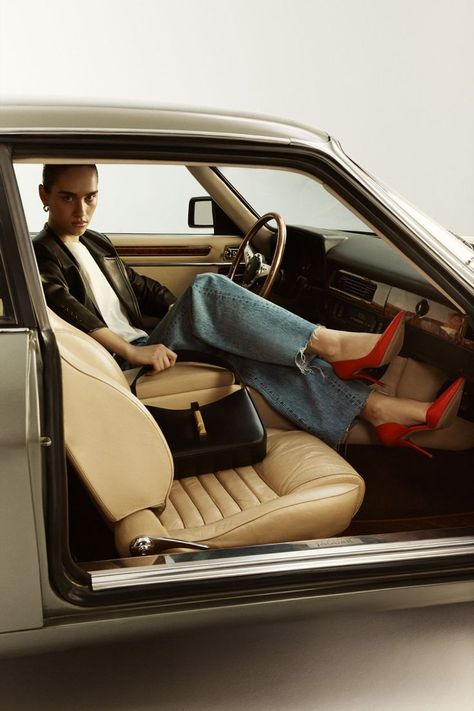 Car Editorial, Classic Car Photoshoot, Woman In Car, Color Design Inspiration, Photography Bags, Sci Fi Fashion, Fashion Photography Editorial, Photo Styling, Fall Shoes